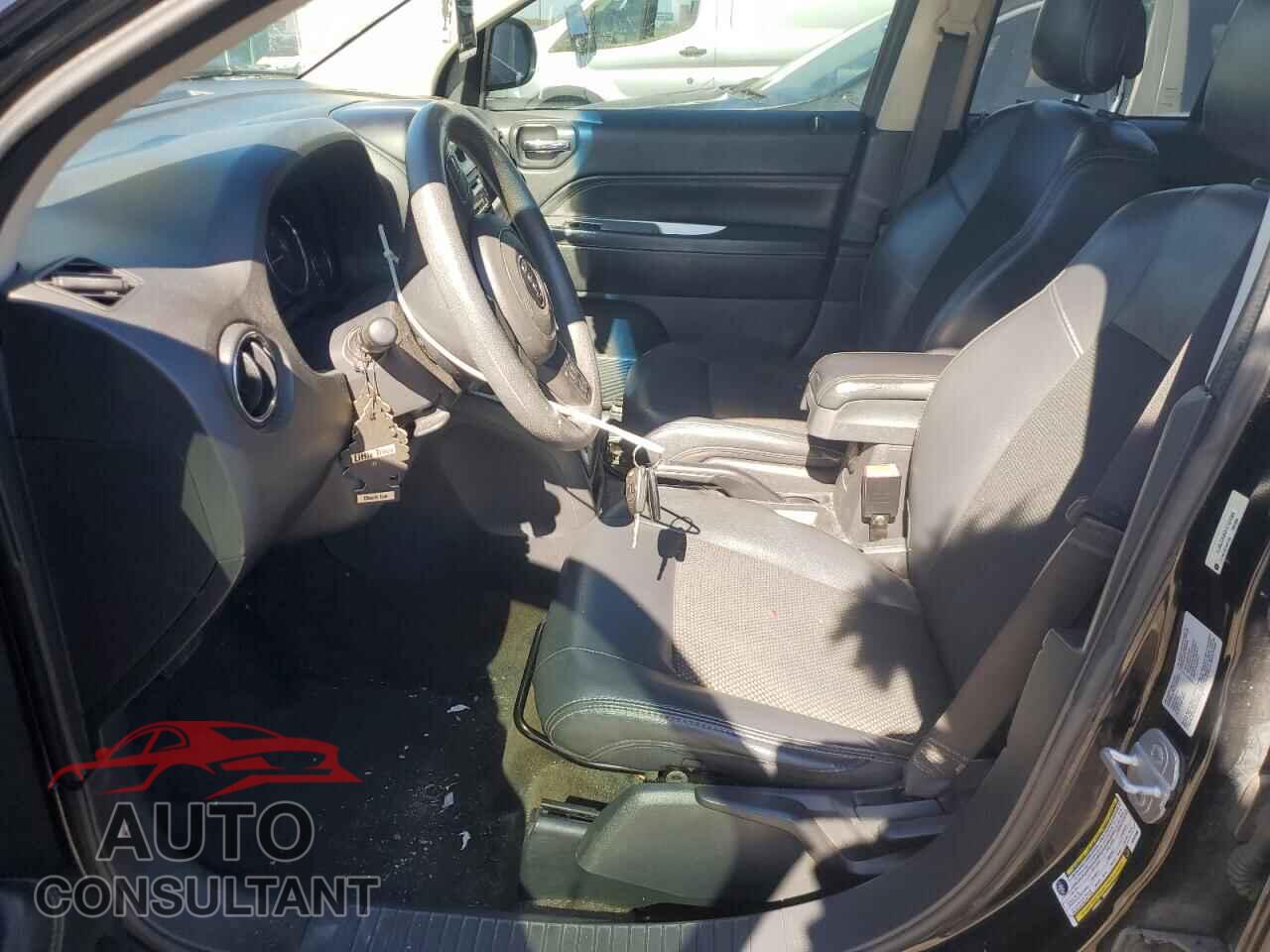 JEEP COMPASS 2015 - 1C4NJDAB0FD101096