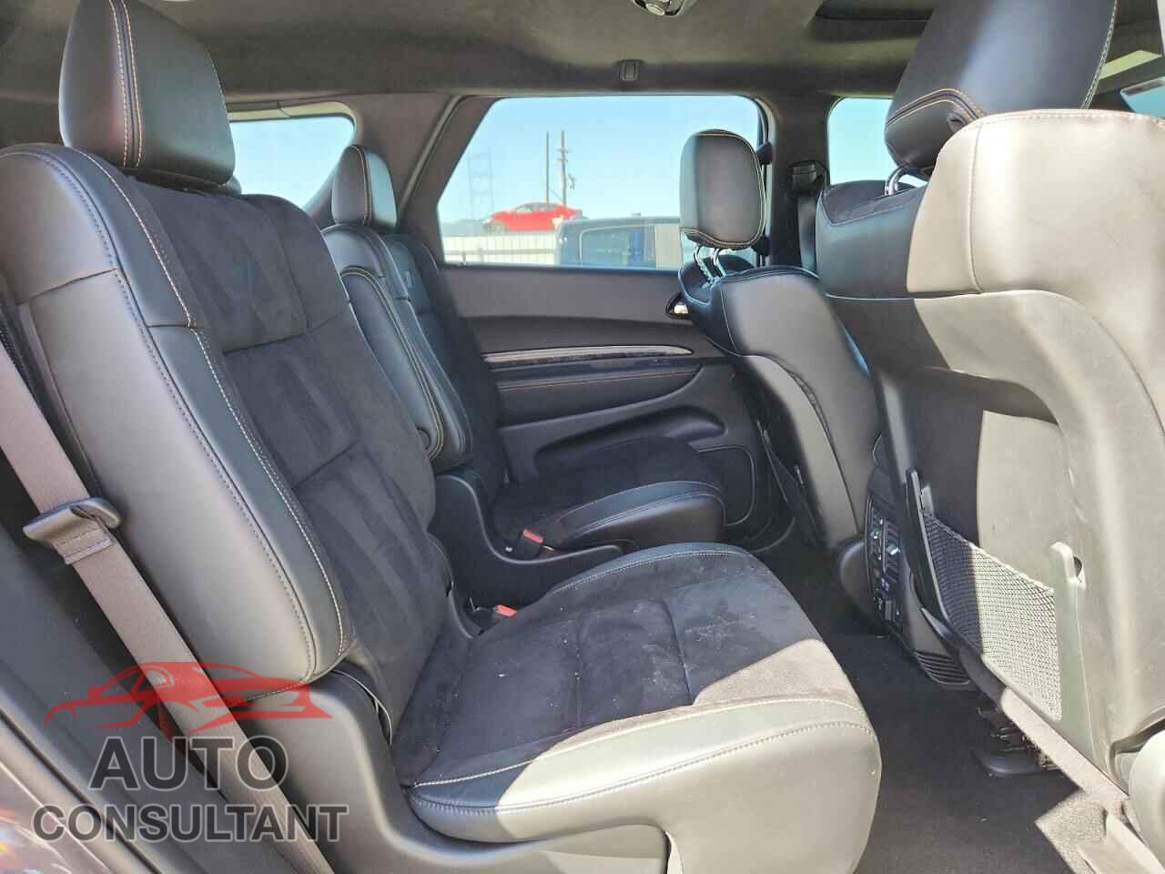 DODGE DURANGO 2023 - 1C4SDJCT0PC717564