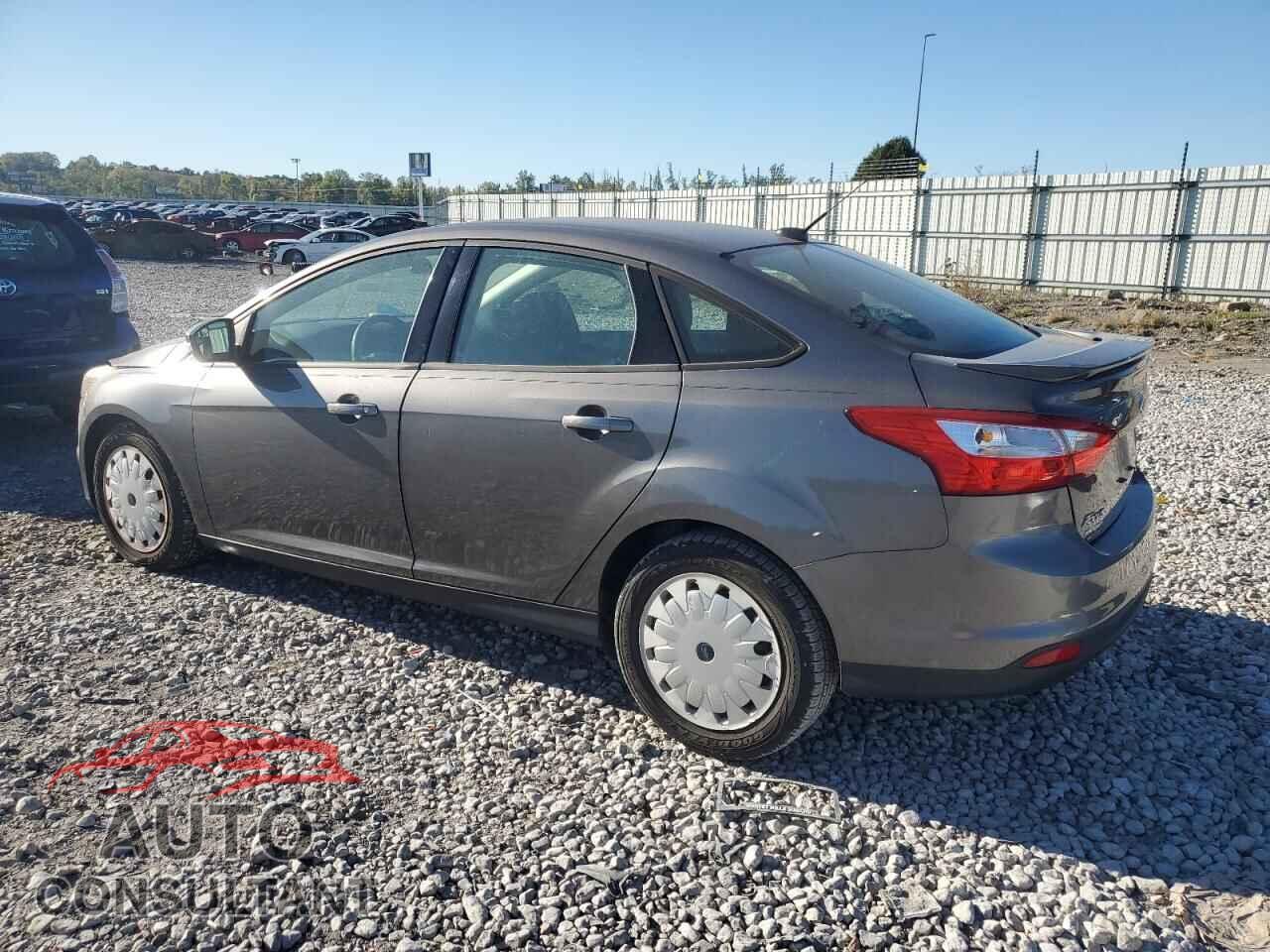 FORD FOCUS 2013 - 1FADP3F2XDL244160