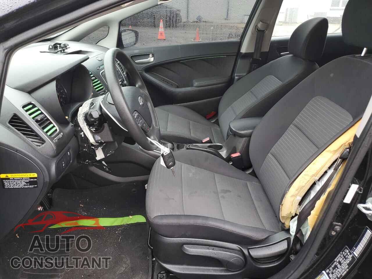 KIA FORTE 2017 - 3KPFL4A75HE123994