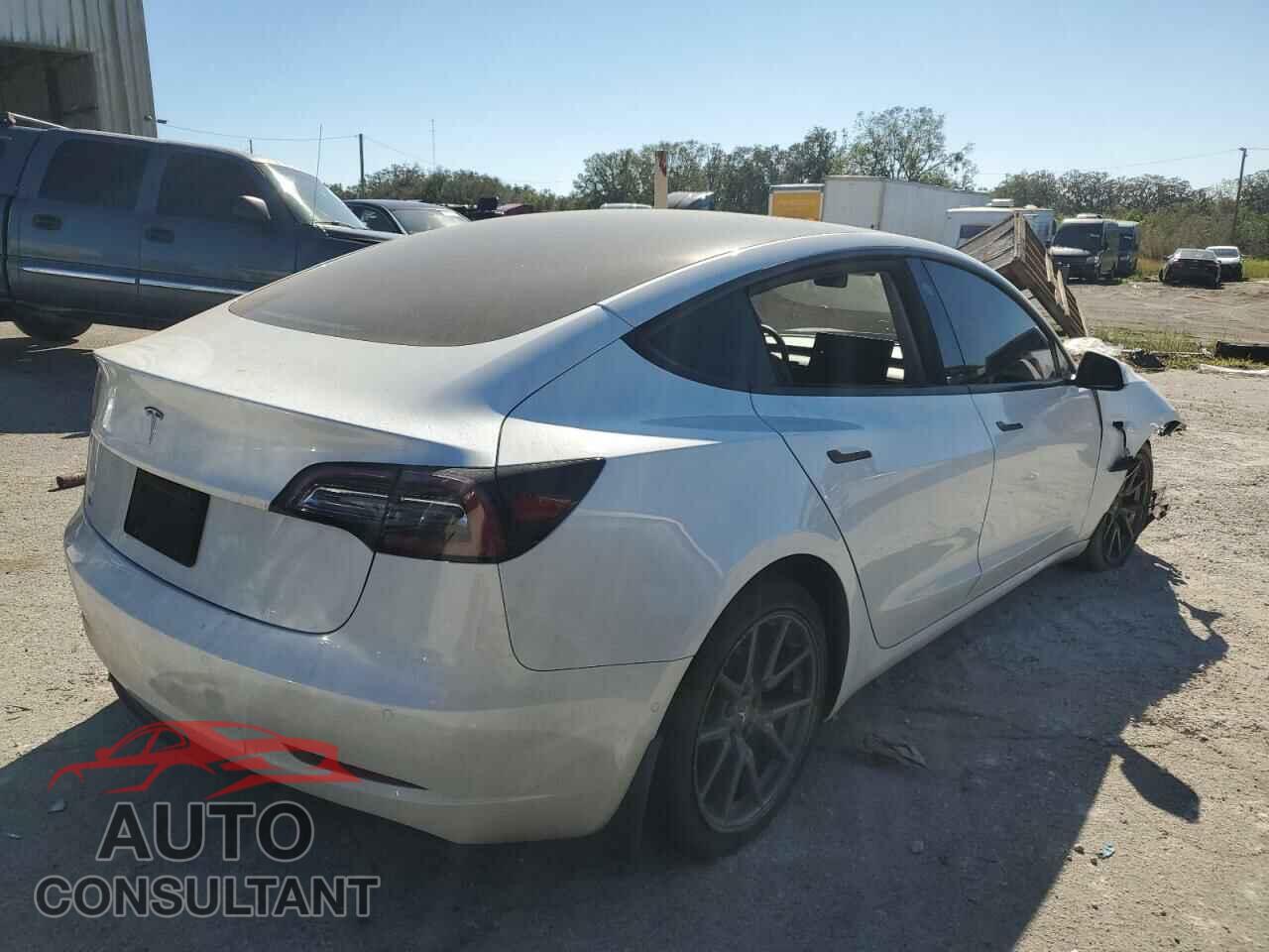 TESLA MODEL 3 2022 - 5YJ3E1EA6NF370867