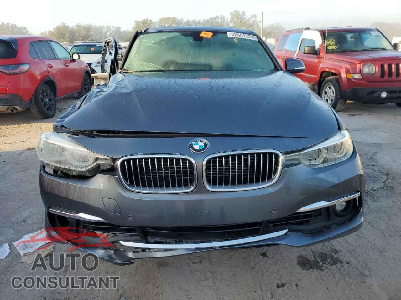 BMW 3 SERIES 2016 - WBA8E9G55GNU28019