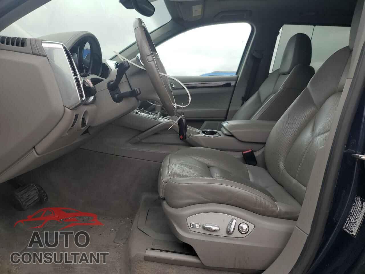 PORSCHE CAYENNE 2013 - WP1AF2A20DLA31721