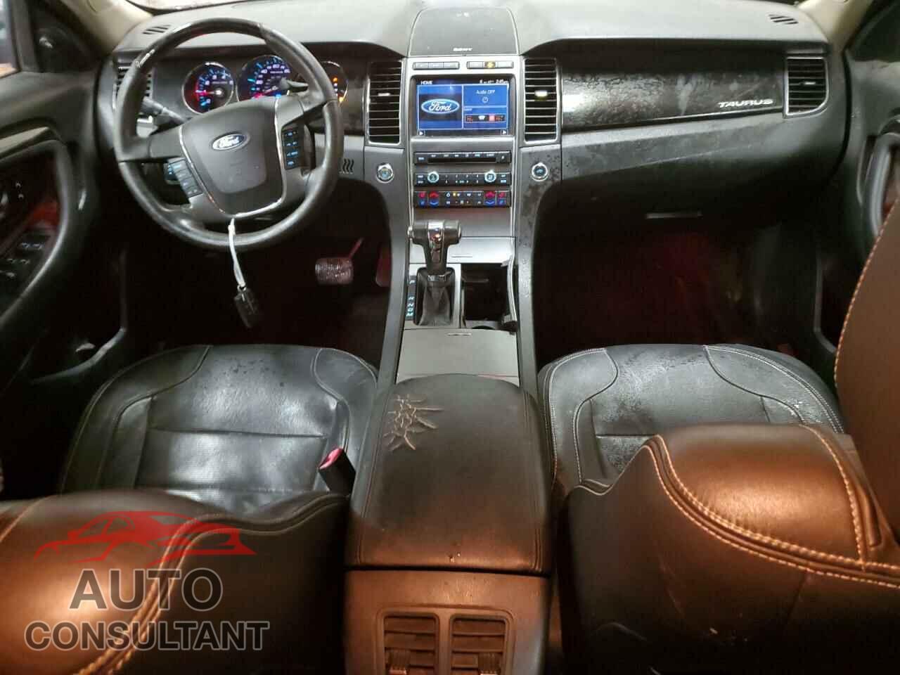 FORD TAURUS 2011 - 1FAHP2FW9BG167351