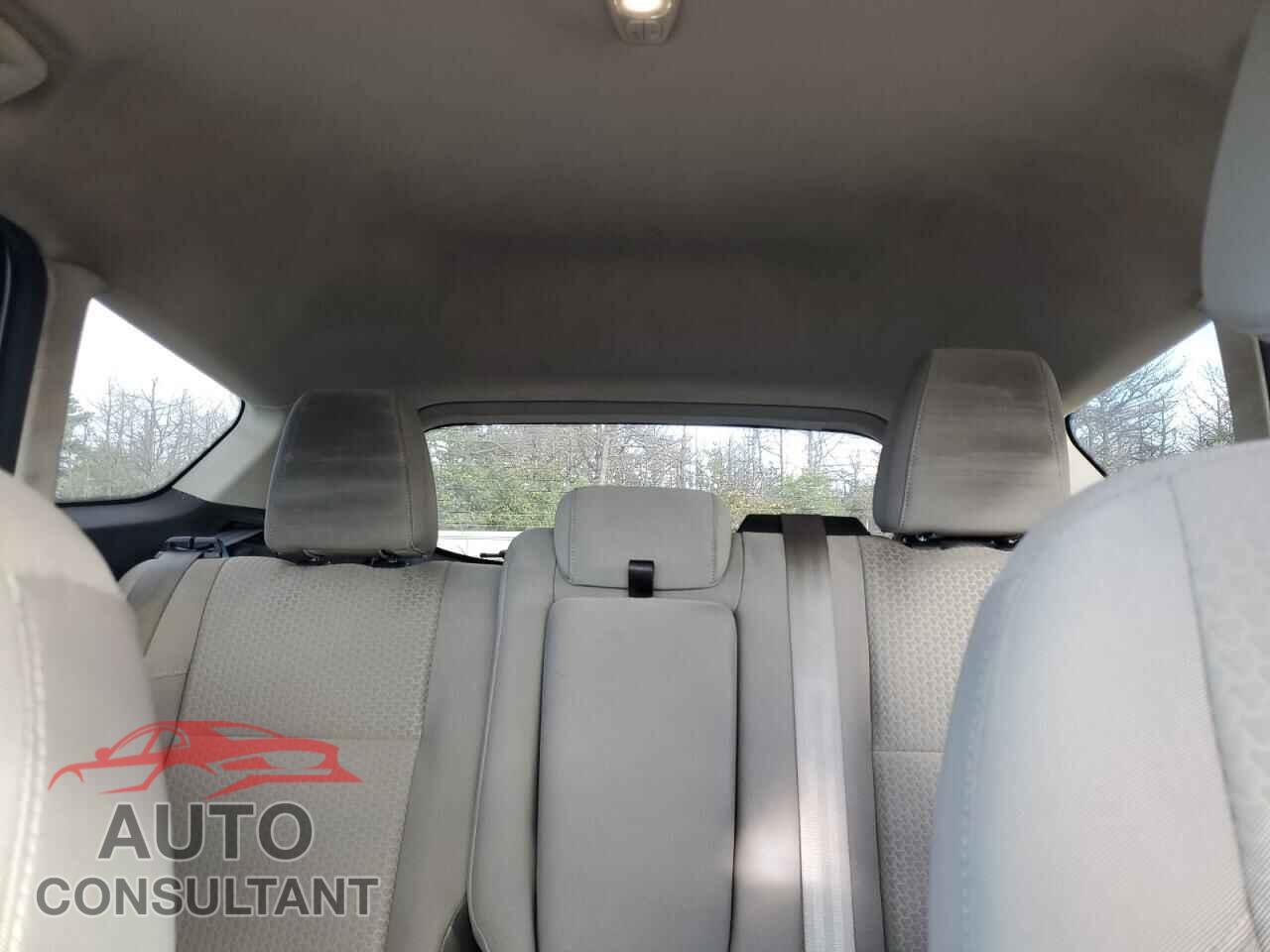 FORD ESCAPE 2017 - 1FMCU0GD5HUB67061