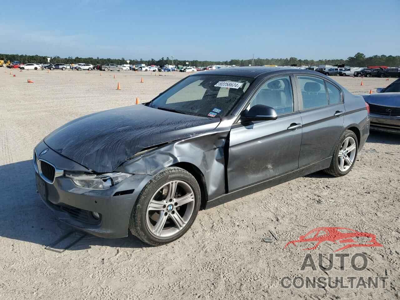 BMW 3 SERIES 2013 - WBA3A5C55DF352814