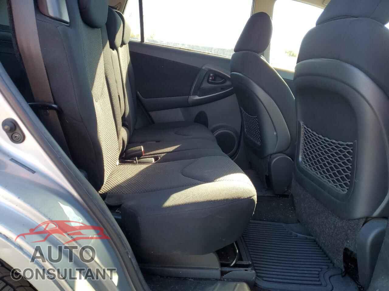 TOYOTA RAV4 2009 - 2T3BF32V09W023045