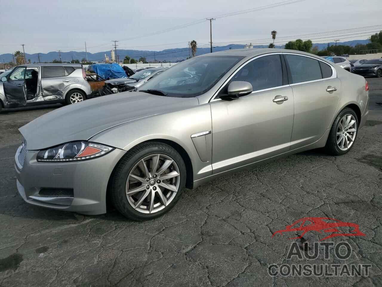 JAGUAR XF 2012 - SAJWA0FB2CLS21958