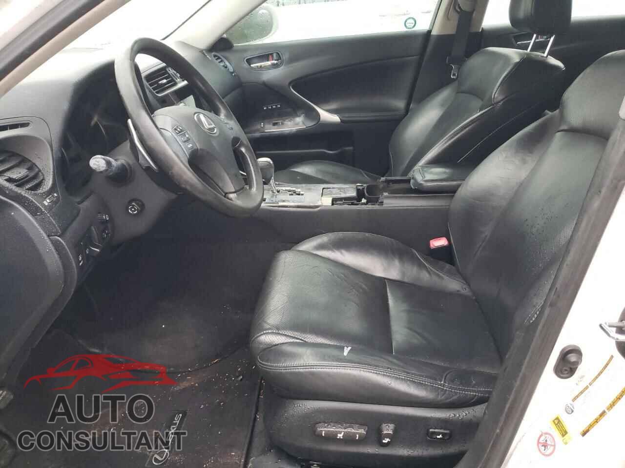 LEXUS IS 2009 - JTHCK262695032476