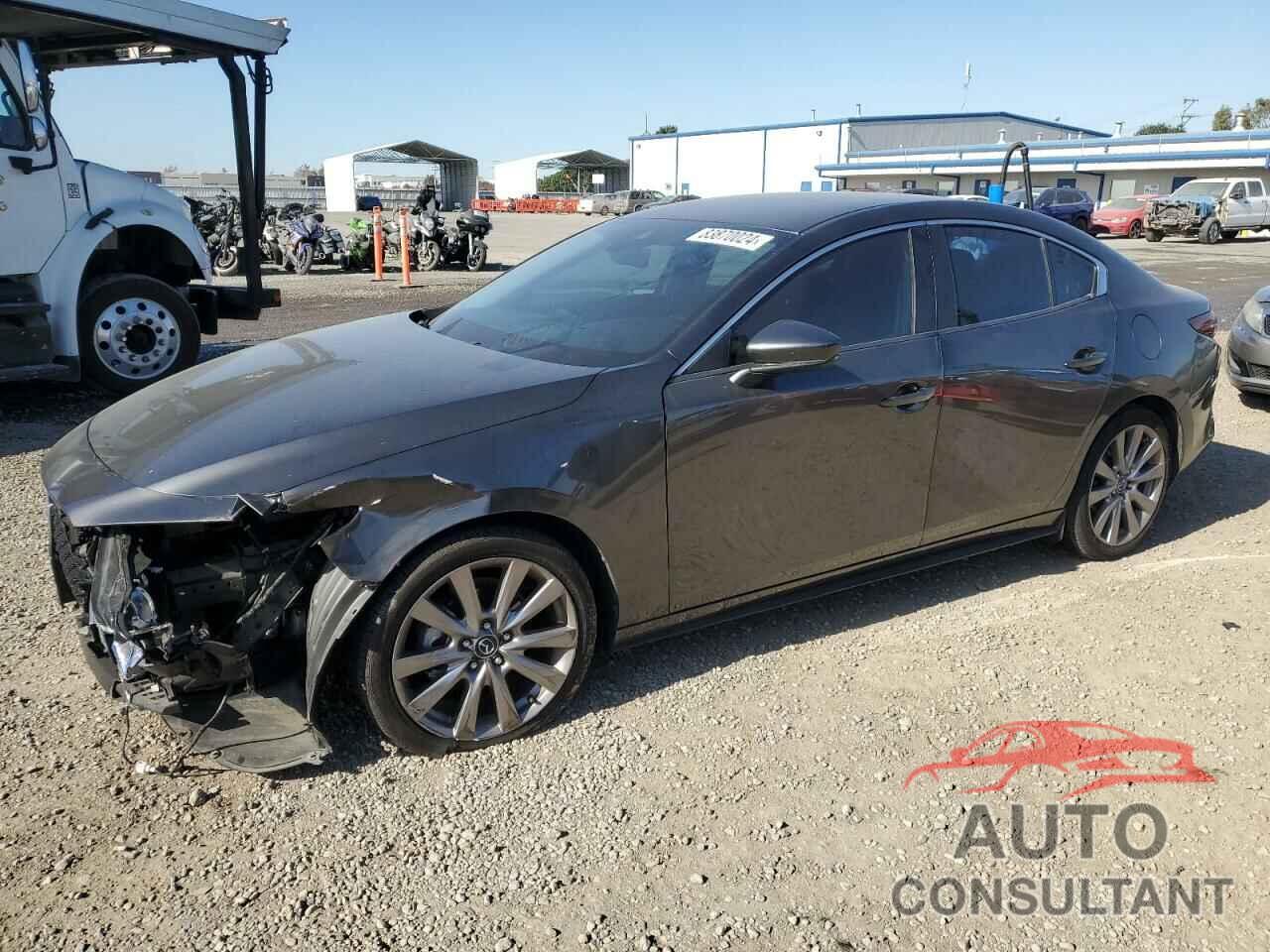 MAZDA 3 2019 - JM1BPACL8K1111585