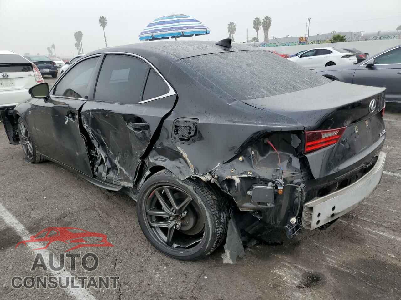 LEXUS IS 2014 - JTHBE1D27E5014367