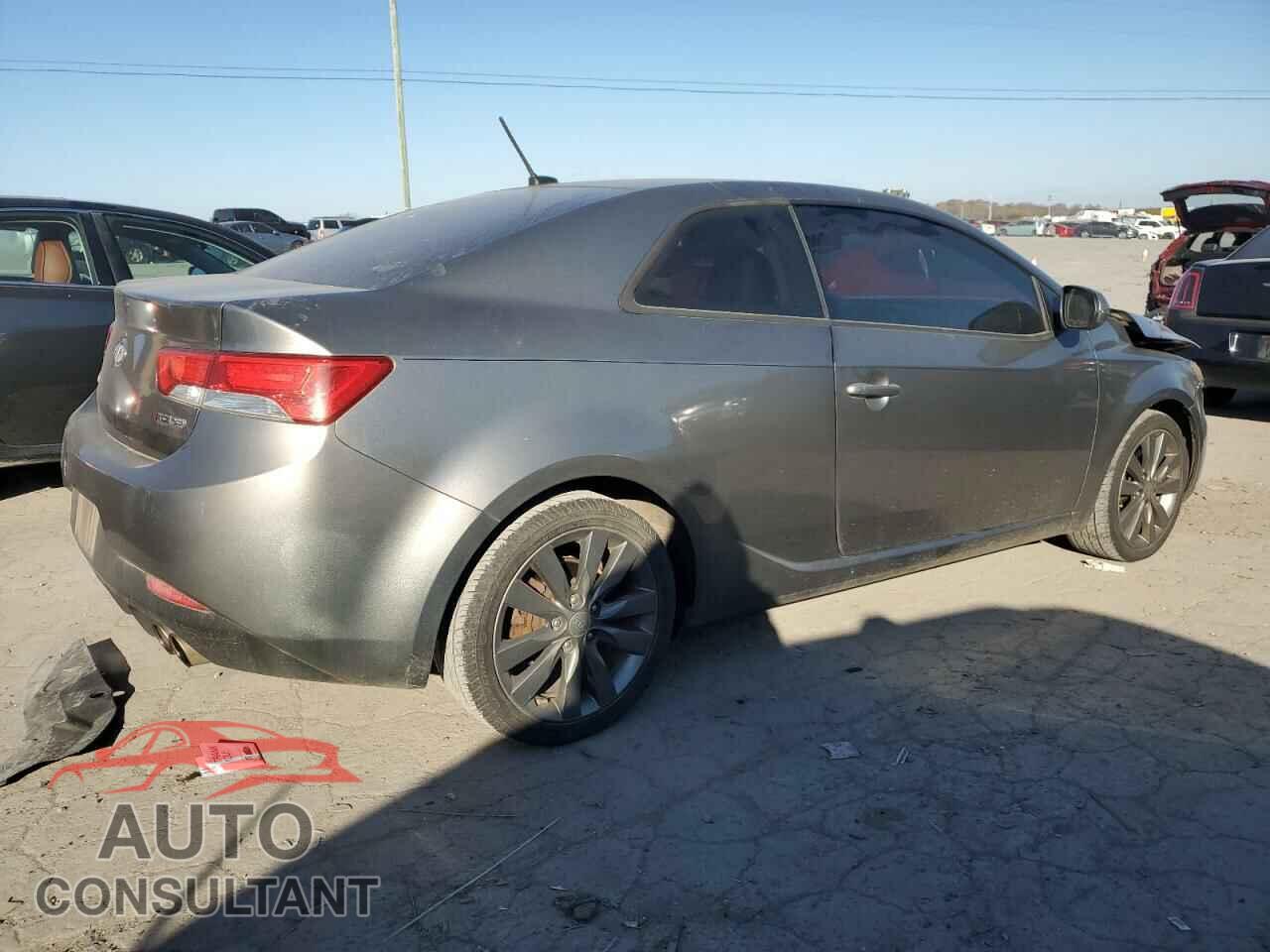 KIA FORTE 2013 - KNAFW6A39D5651749