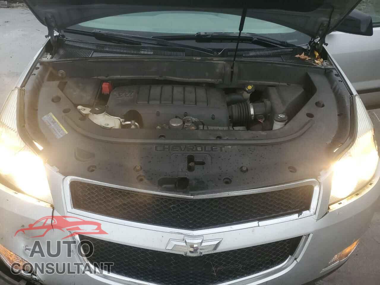 CHEVROLET TRAVERSE 2010 - 1GNLREED7AS154911