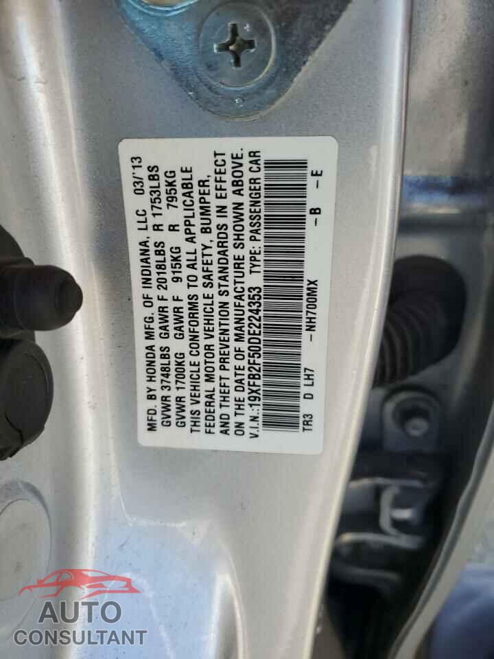 HONDA CIVIC 2013 - 19XFB2F50DE224353