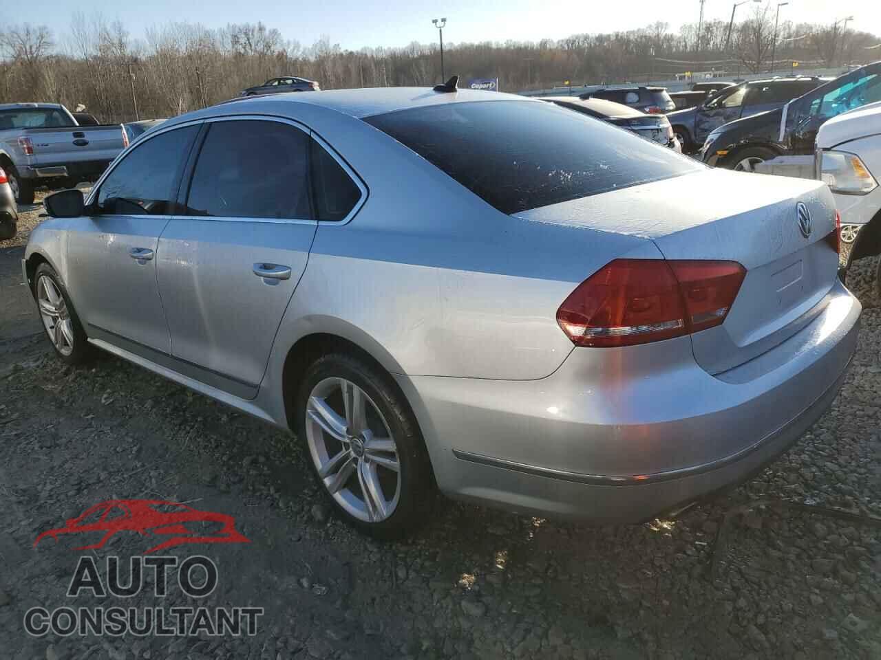 VOLKSWAGEN PASSAT 2014 - 1VWCN7A3XEC045806