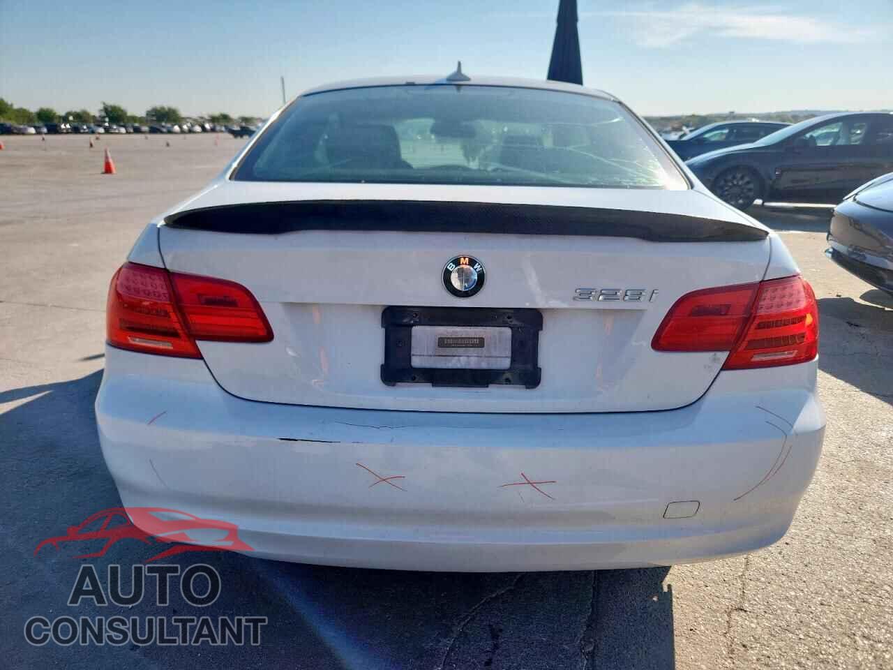 BMW 3 SERIES 2013 - WBAKE3C5XDE771073
