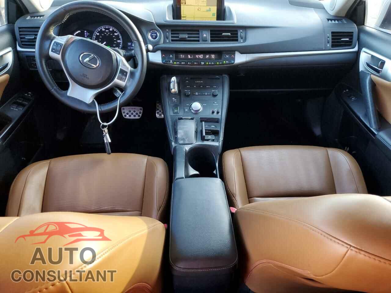 LEXUS CT 200 2012 - JTHKD5BHXC2104032