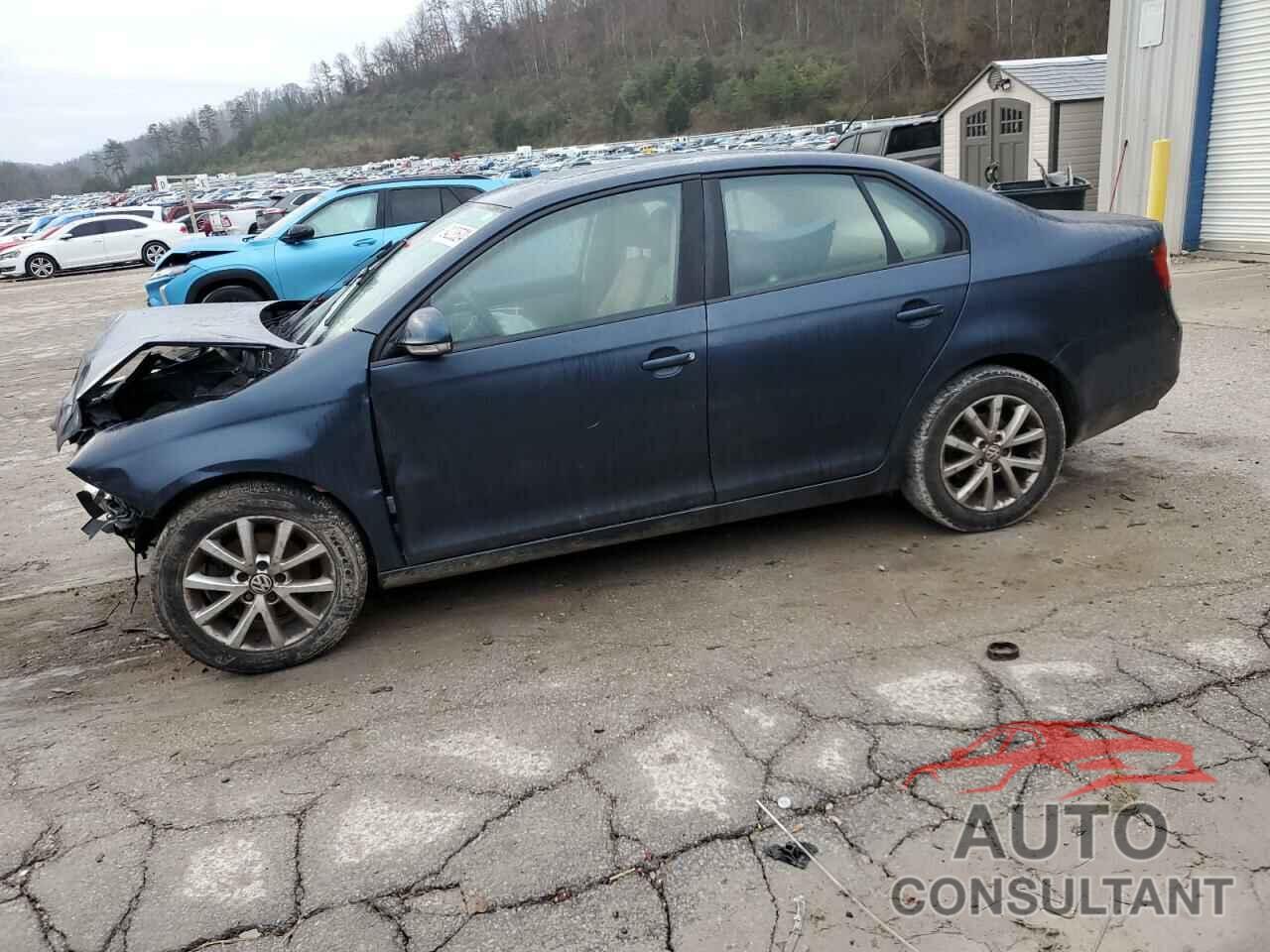 VOLKSWAGEN JETTA 2010 - 3VWRX7AJ5AM134467