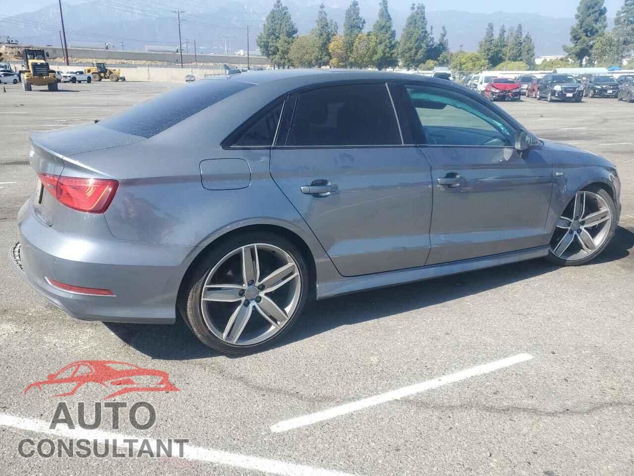 AUDI A3 2016 - WAUA7GFF3G1104035