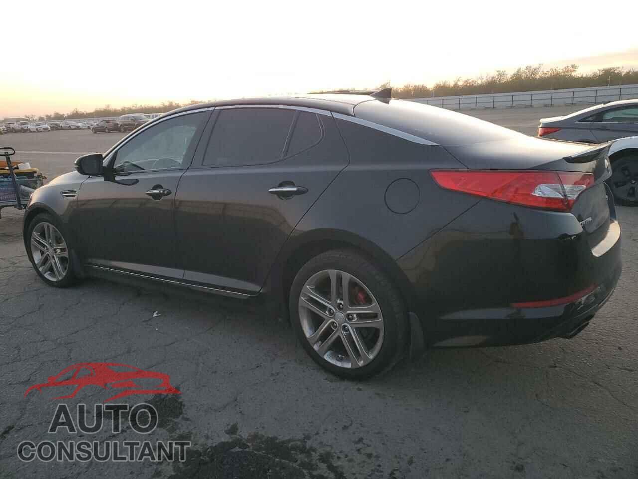 KIA OPTIMA 2013 - 5XXGR4A62DG102824