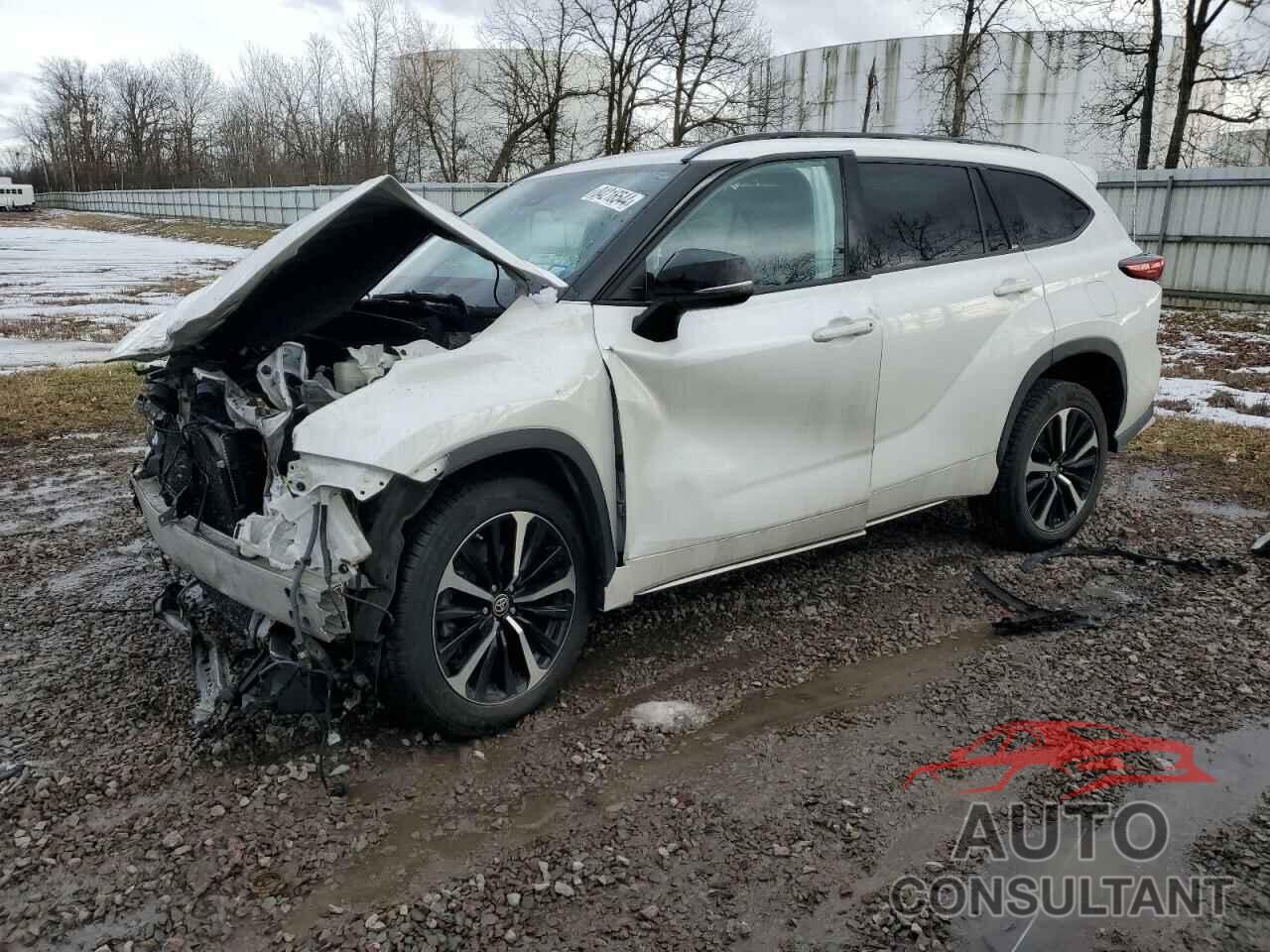 TOYOTA HIGHLANDER 2021 - 5TDLZRBH5MS064547