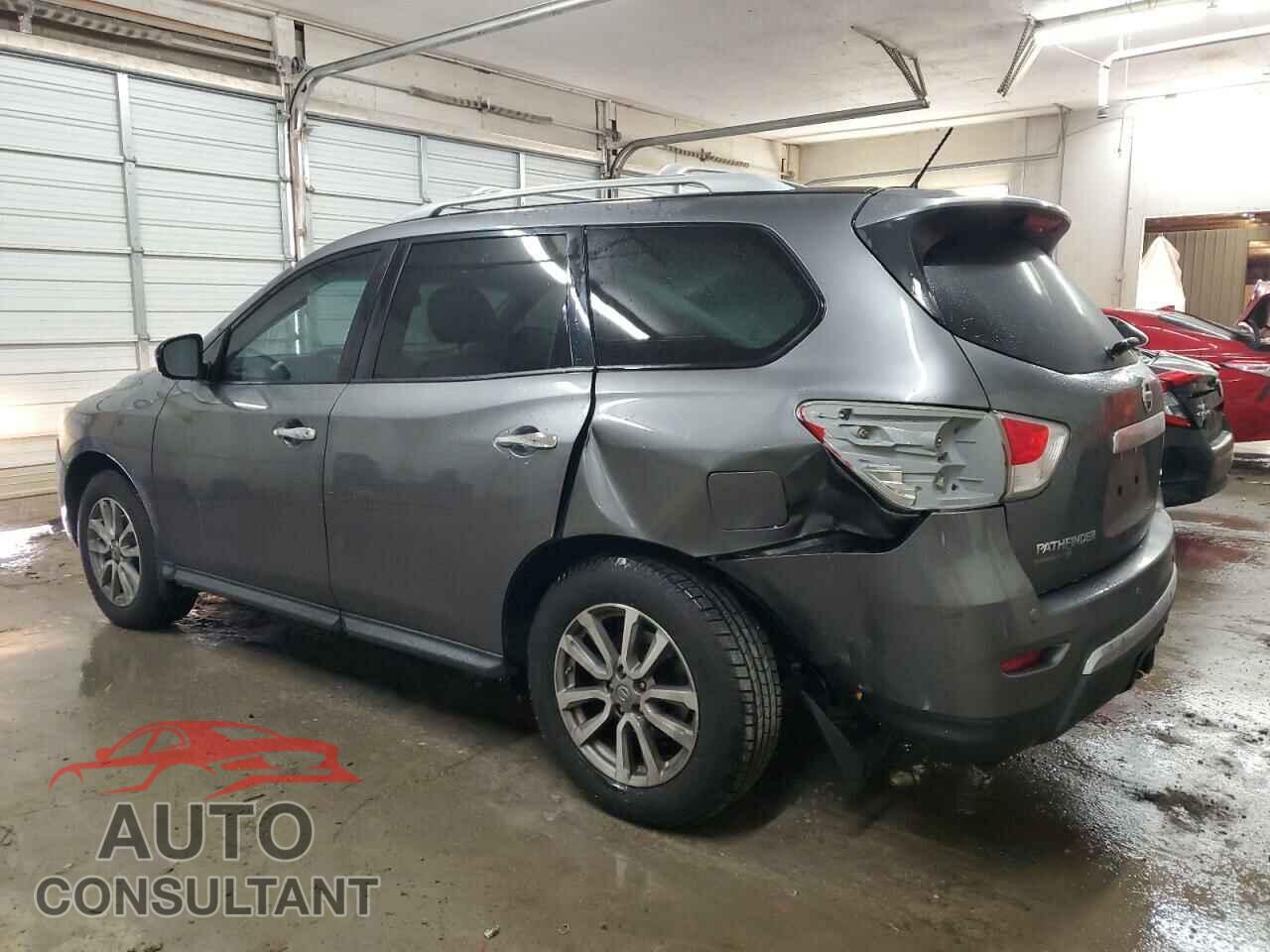 NISSAN PATHFINDER 2015 - 5N1AR2MM8FC712018