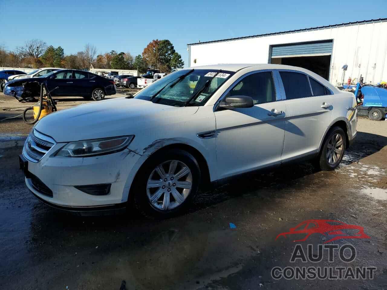 FORD TAURUS 2011 - 1FAHP2DW7BG132939