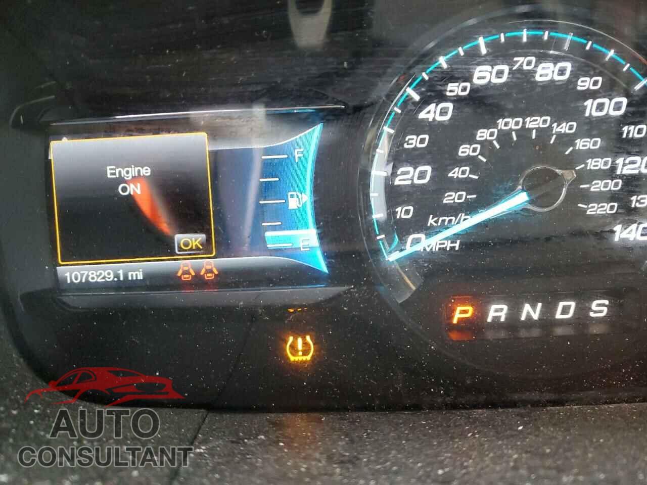 FORD TAURUS 2017 - 1FAHP2E90HG128135