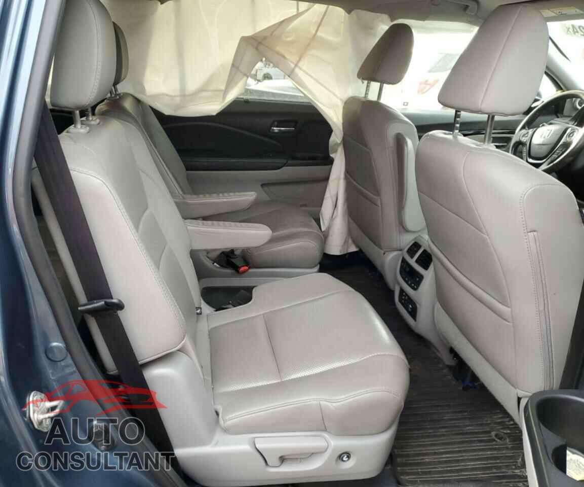 HONDA PILOT 2017 - 5FNYF6H02HB020630