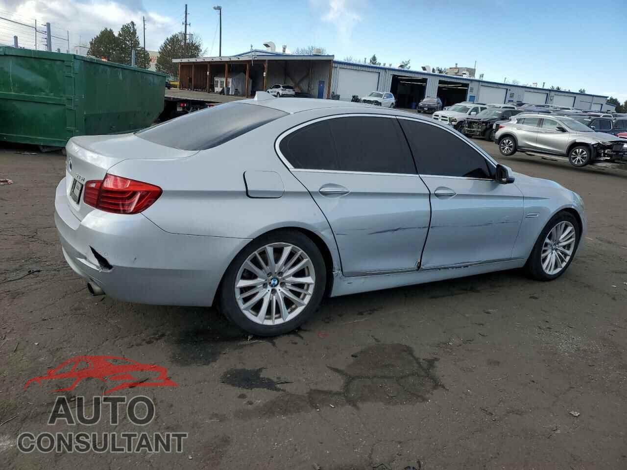 BMW 5 SERIES 2015 - WBA5B3C55FD541164