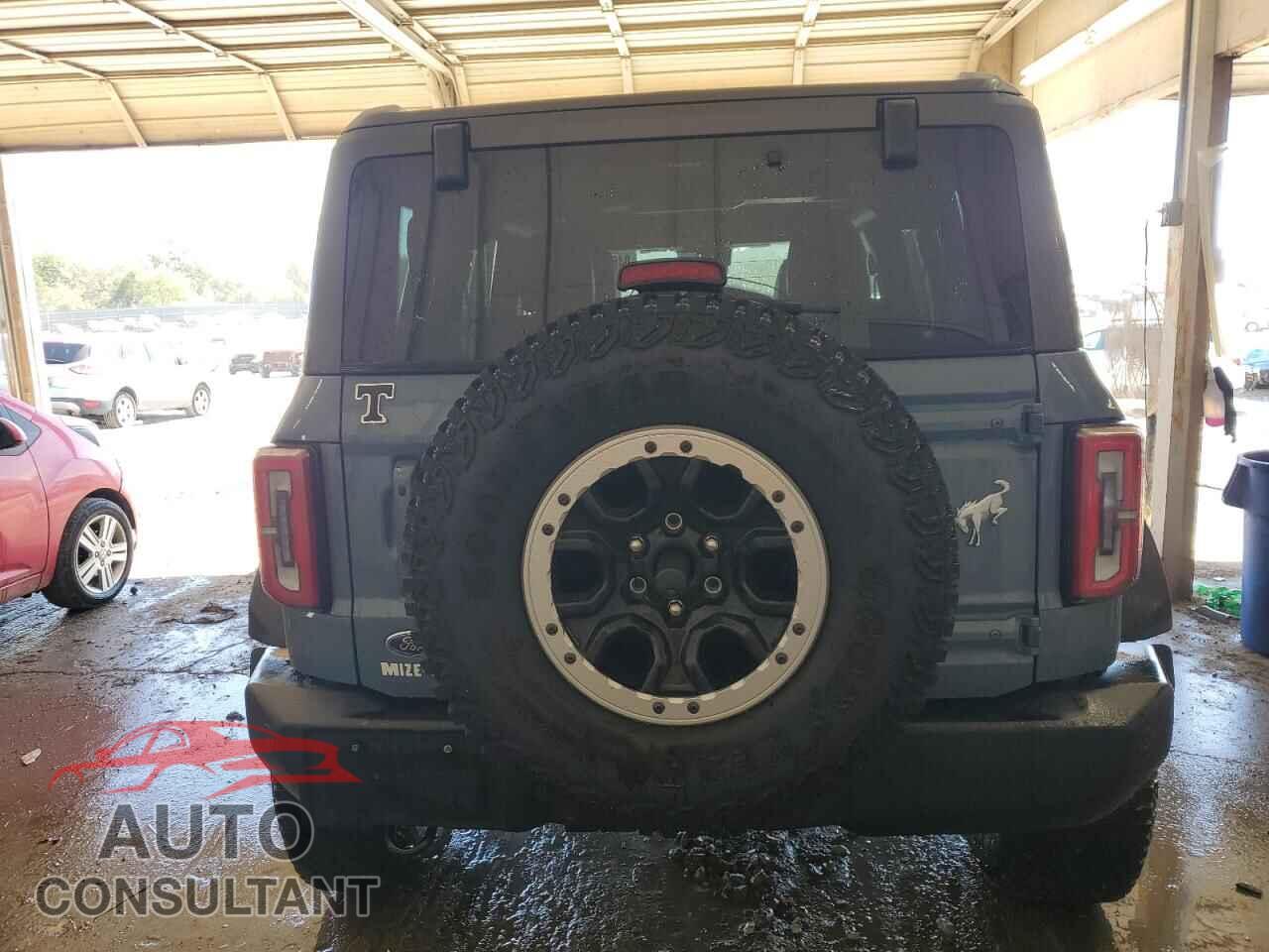 FORD BRONCO OUT 2024 - 1FMEE8BP2RLA56111