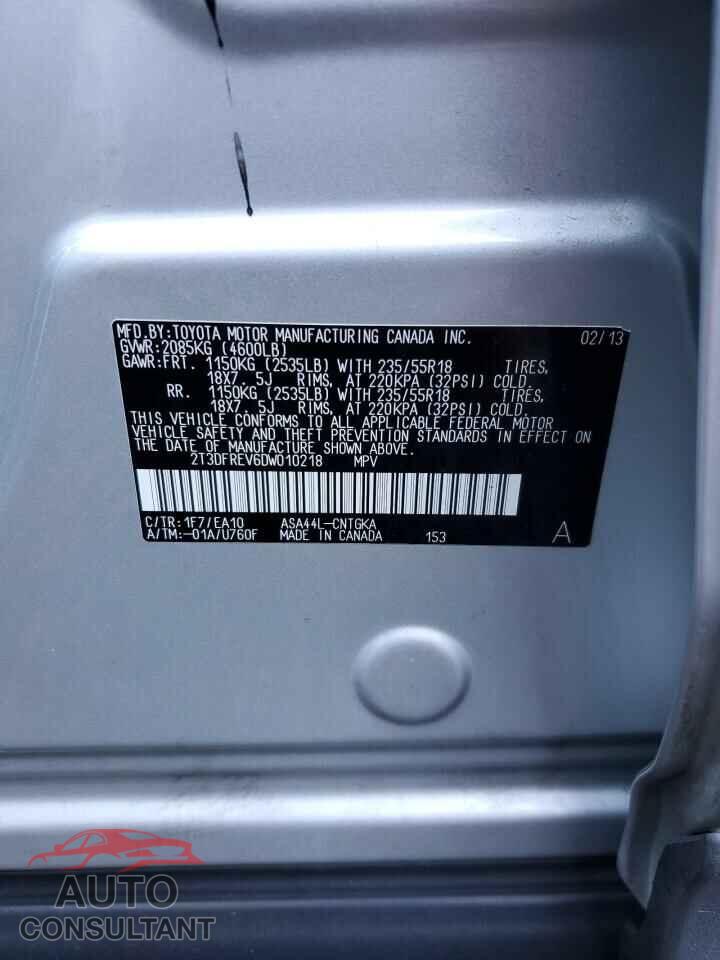 TOYOTA RAV4 2013 - 2T3DFREV6DW010218