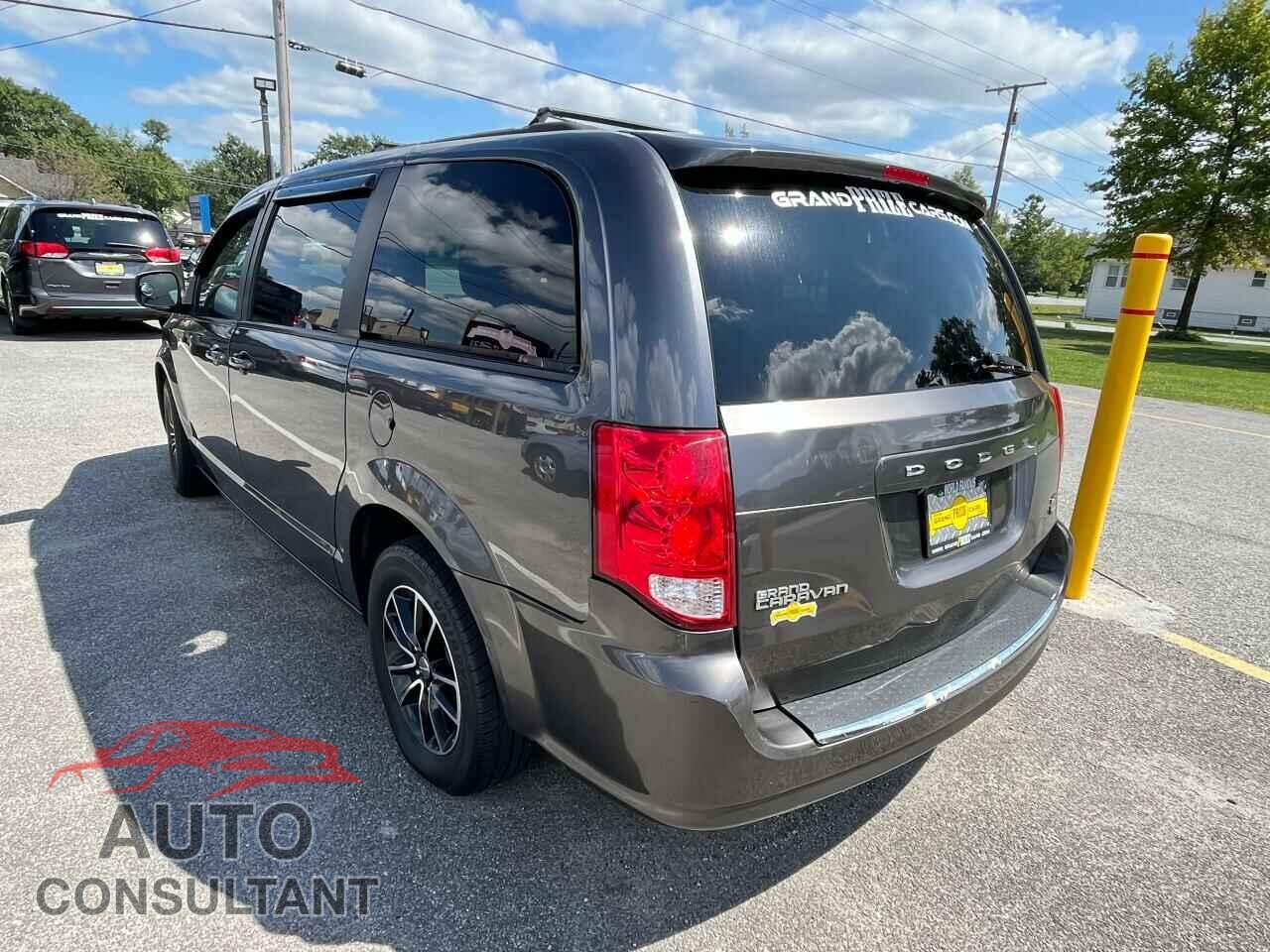 DODGE CARAVAN 2018 - 2C4RDGEG2JR345077