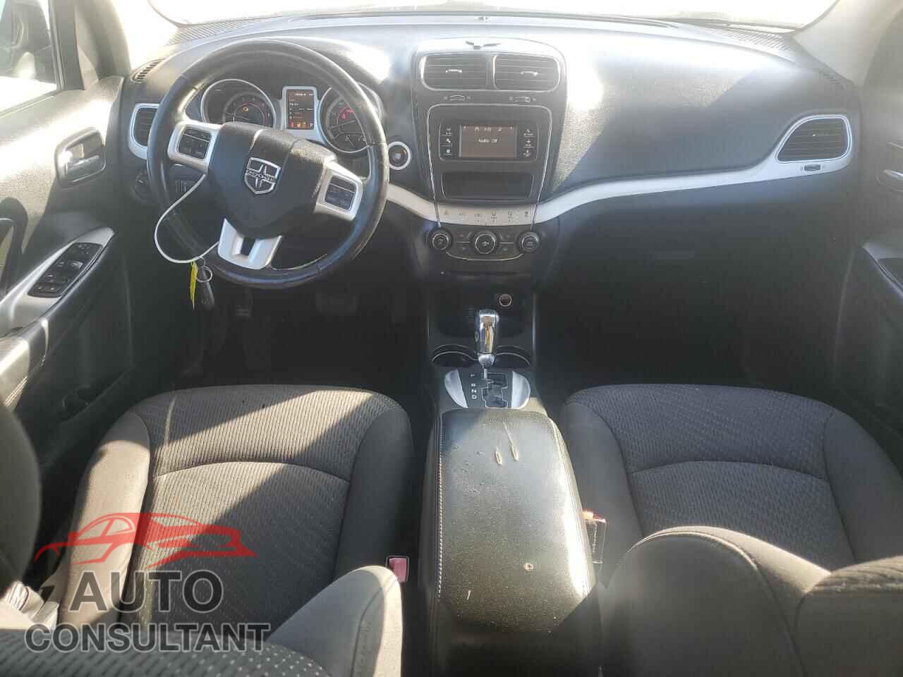 DODGE JOURNEY 2017 - 3C4PDCAB9HT544922