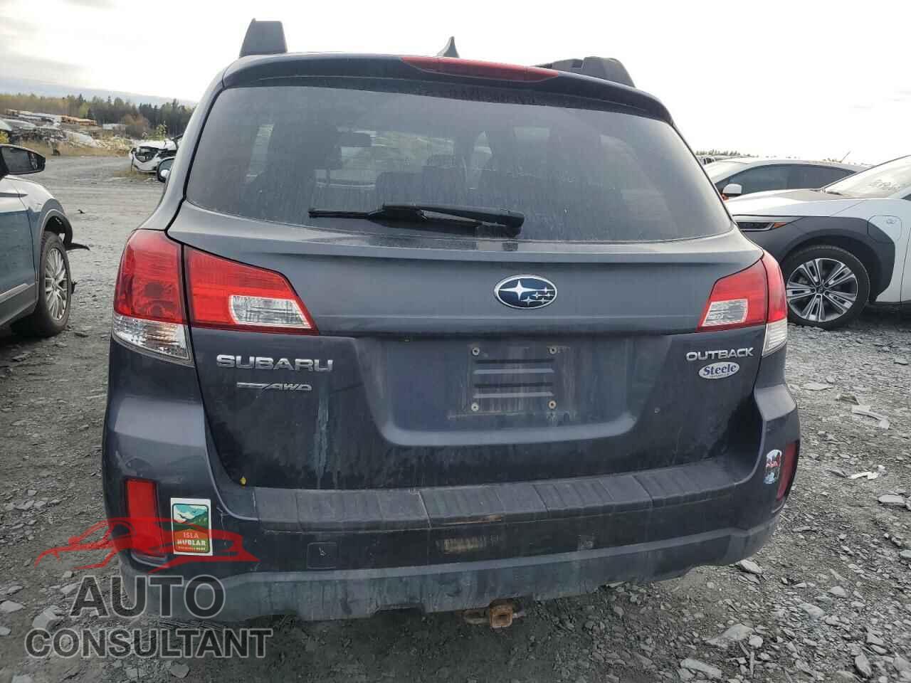 SUBARU OUTBACK 2013 - 4S4BRGLC8D3256111