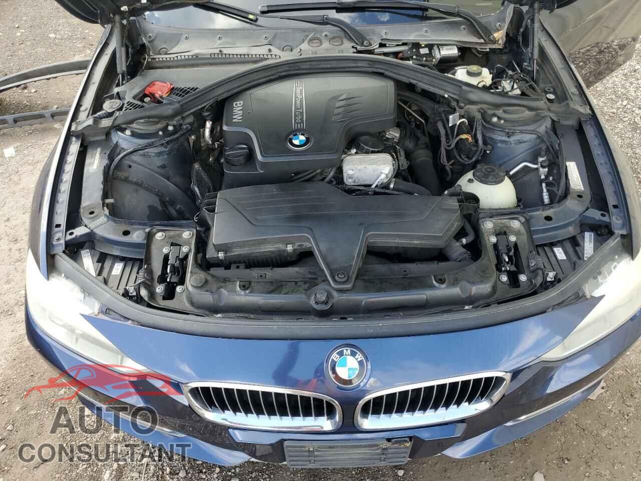 BMW 3 SERIES 2012 - WBA3A5C57CF257461