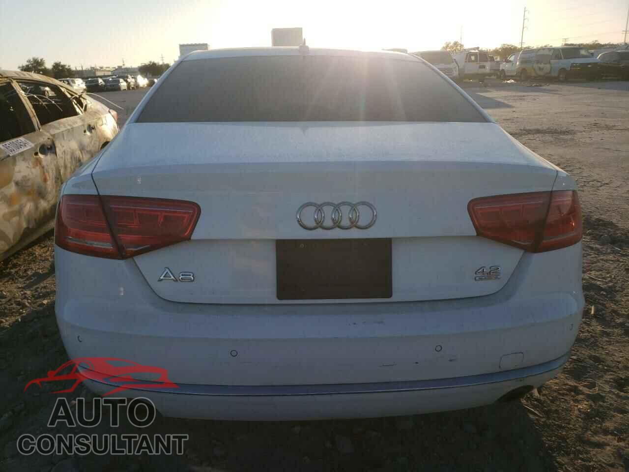 AUDI A8 2011 - WAUAVAFD5BN018390