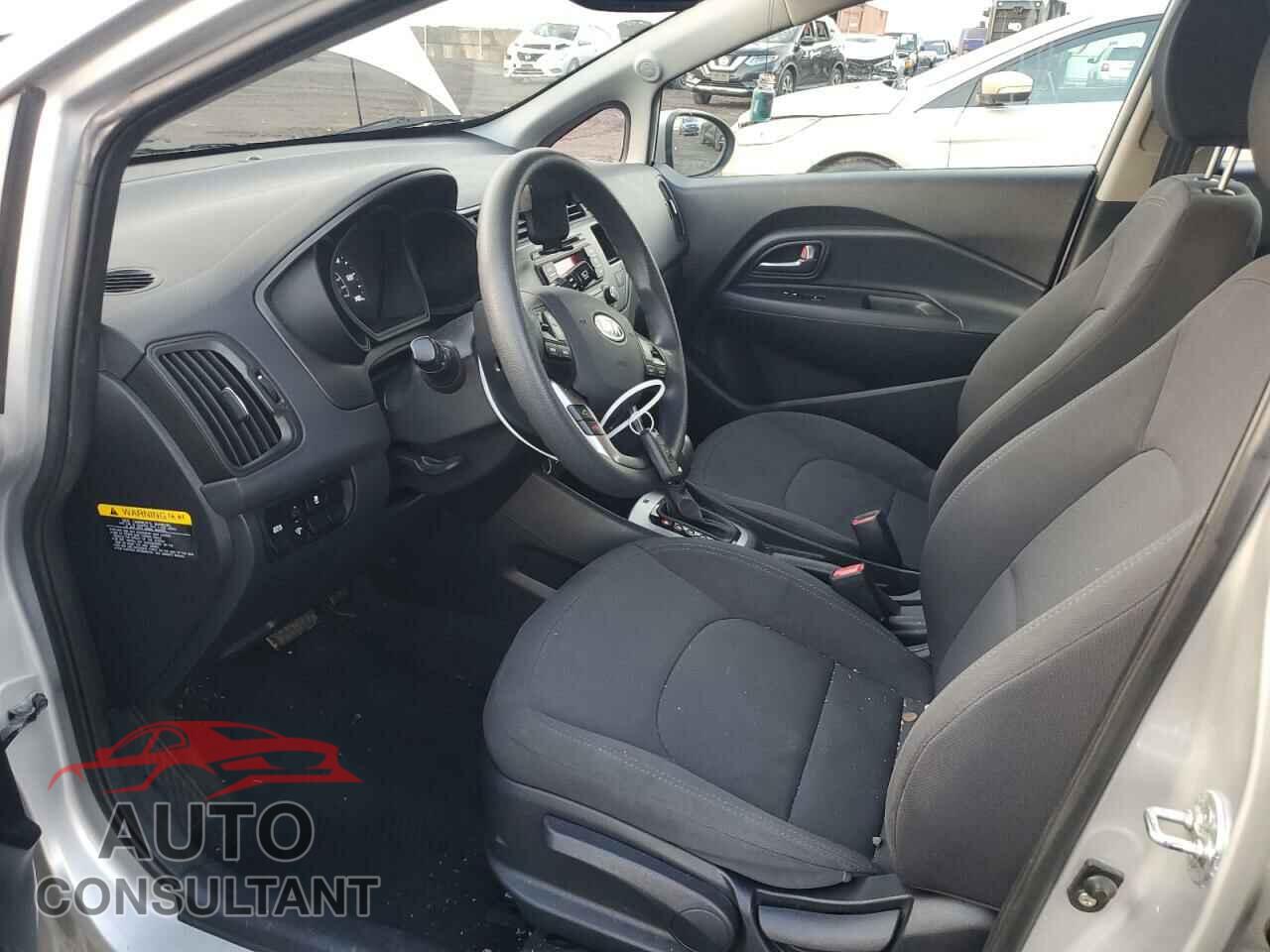 KIA RIO 2012 - KNADN5A38C6061507