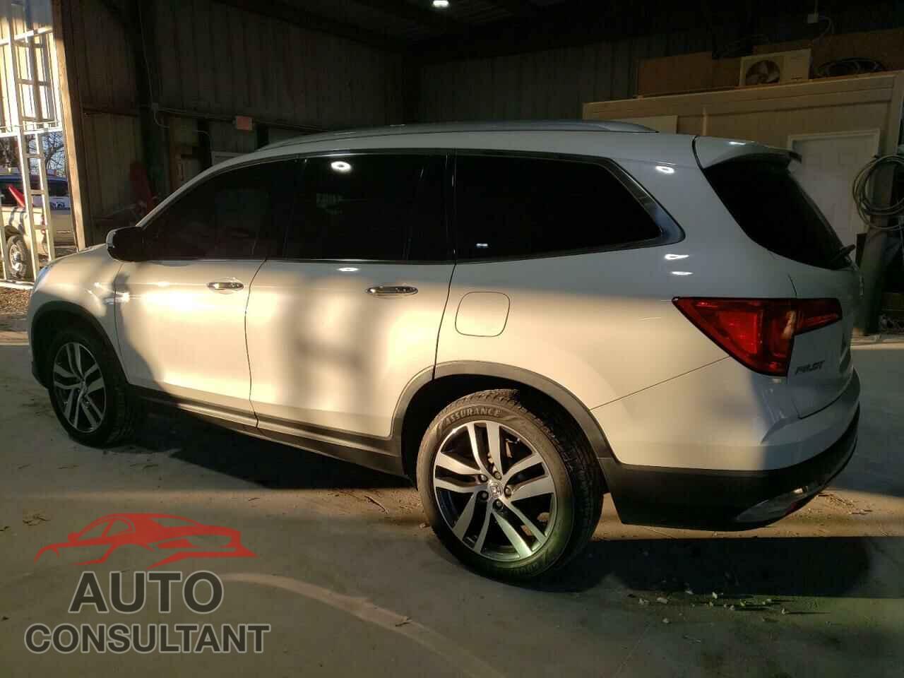 HONDA PILOT 2016 - 5FNYF6H94GB071706