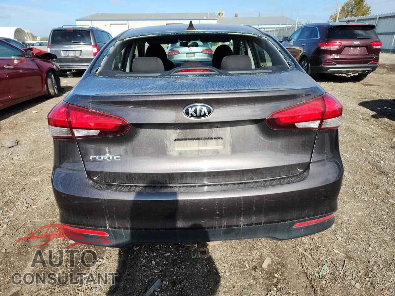 KIA FORTE 2017 - 3KPFK4A76HE157140