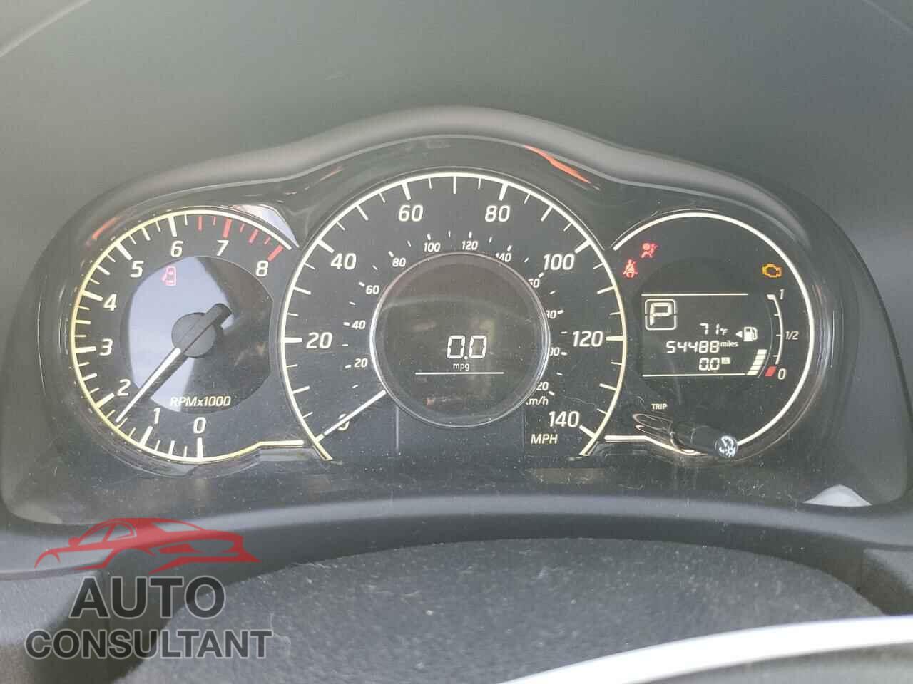 NISSAN VERSA 2016 - 3N1CE2CP3GL350645