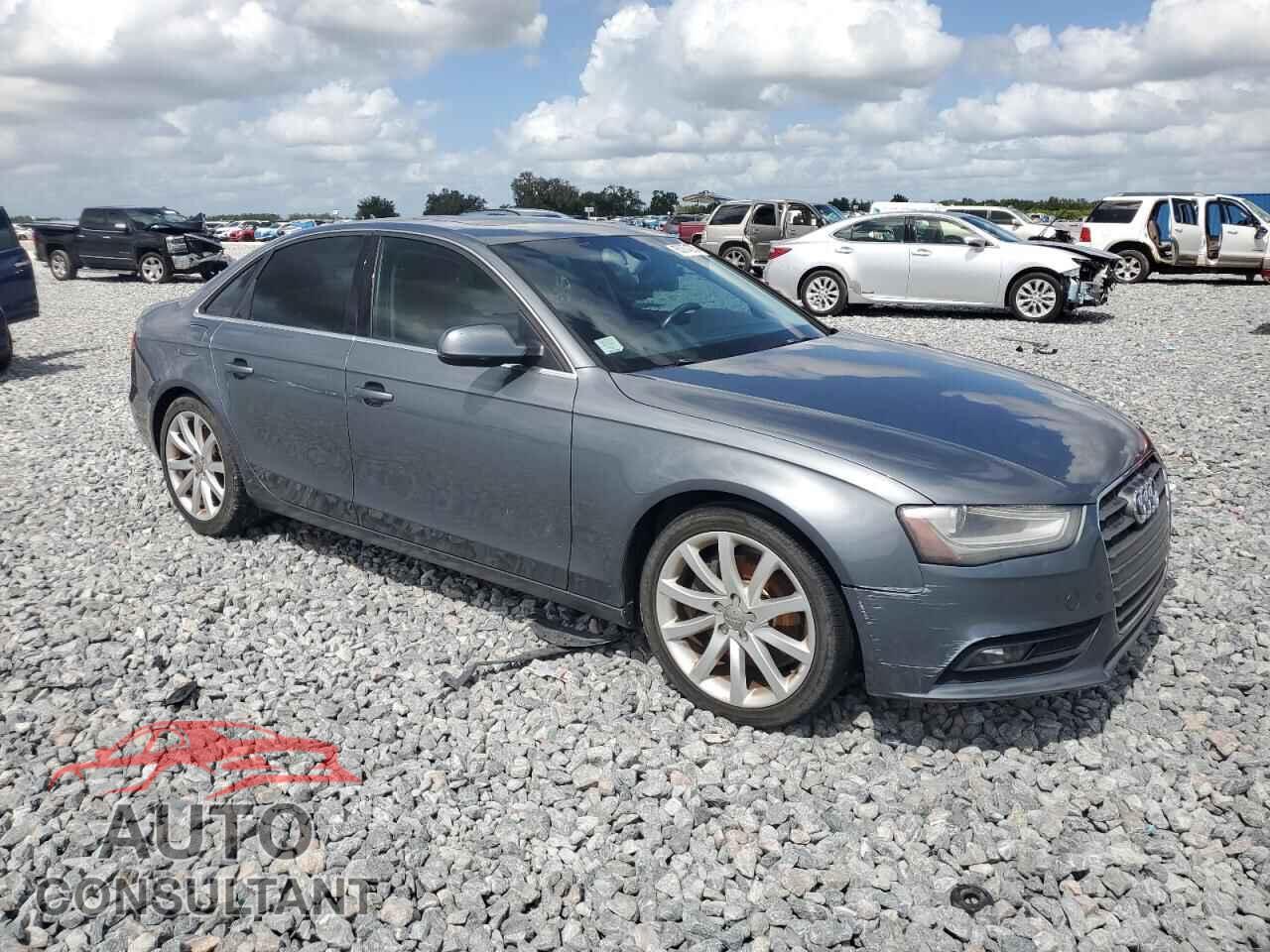 AUDI A4 2013 - WAUEFAFL9DN041535