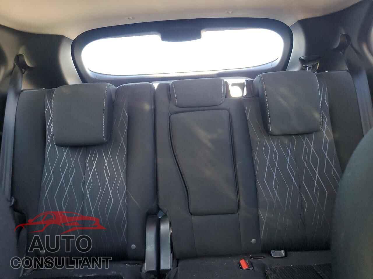 MITSUBISHI ECLIPSE 2018 - JA4AT5AA5JZ039562