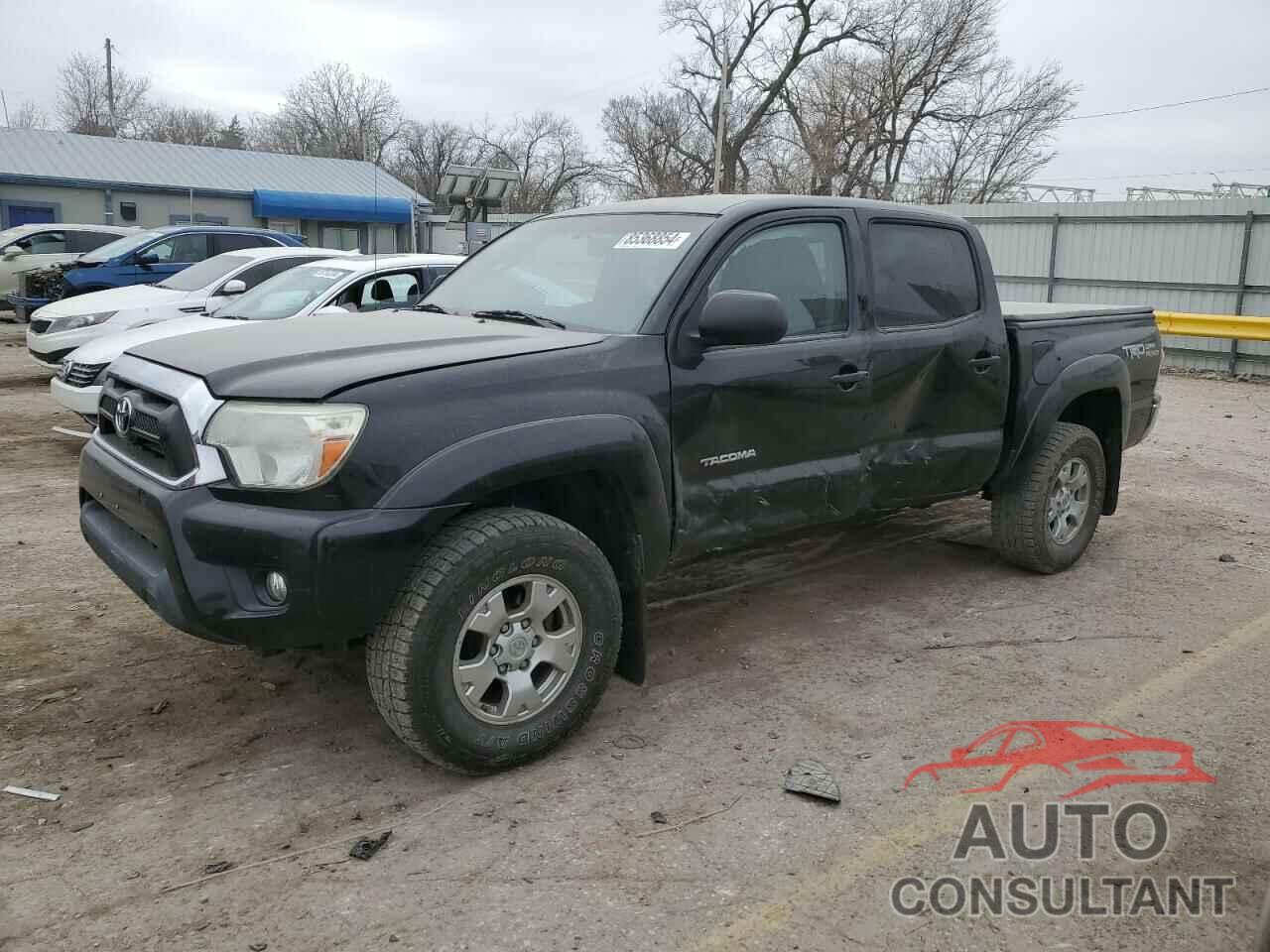 TOYOTA TACOMA 2015 - 3TMLU4EN0FM170751