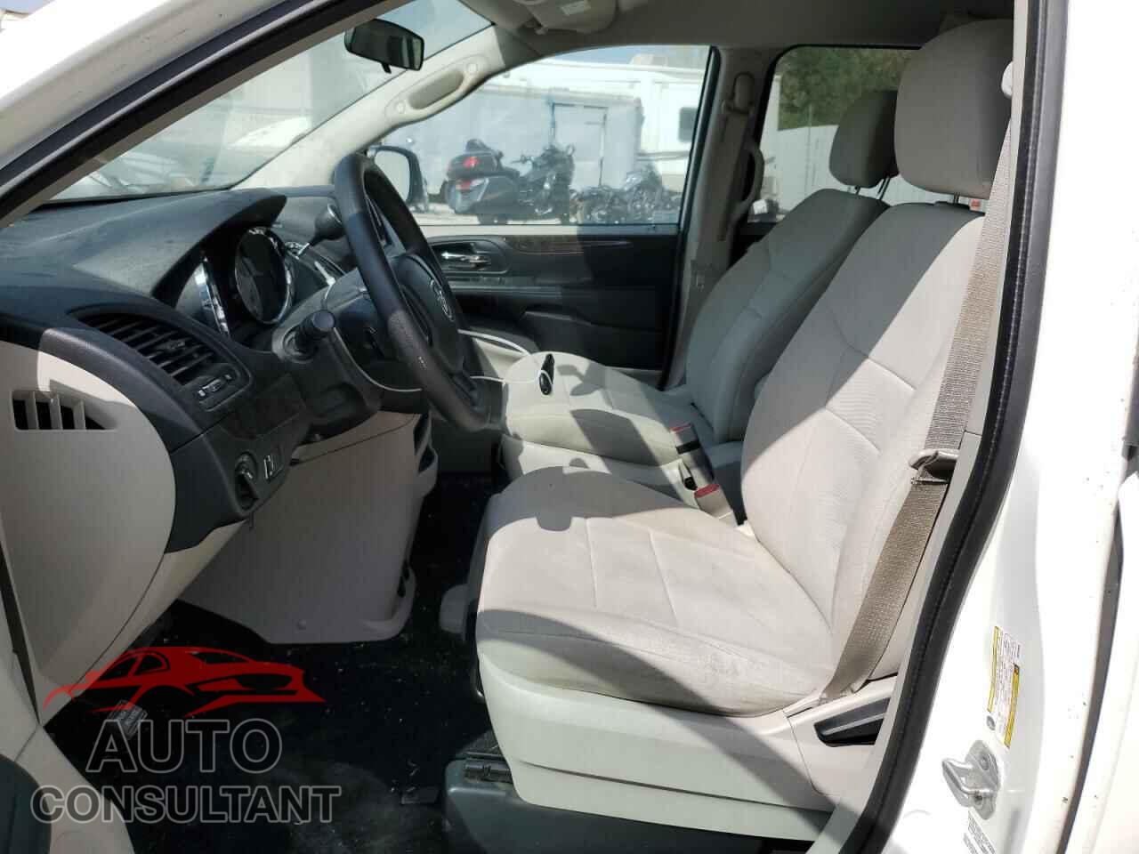 DODGE CARAVAN 2011 - 2D4RN3DG1BR743036