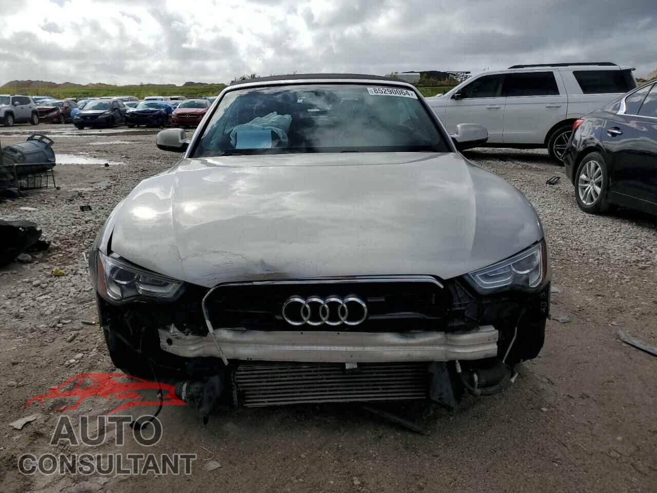 AUDI A5 2013 - WAULFAFHXDN005369