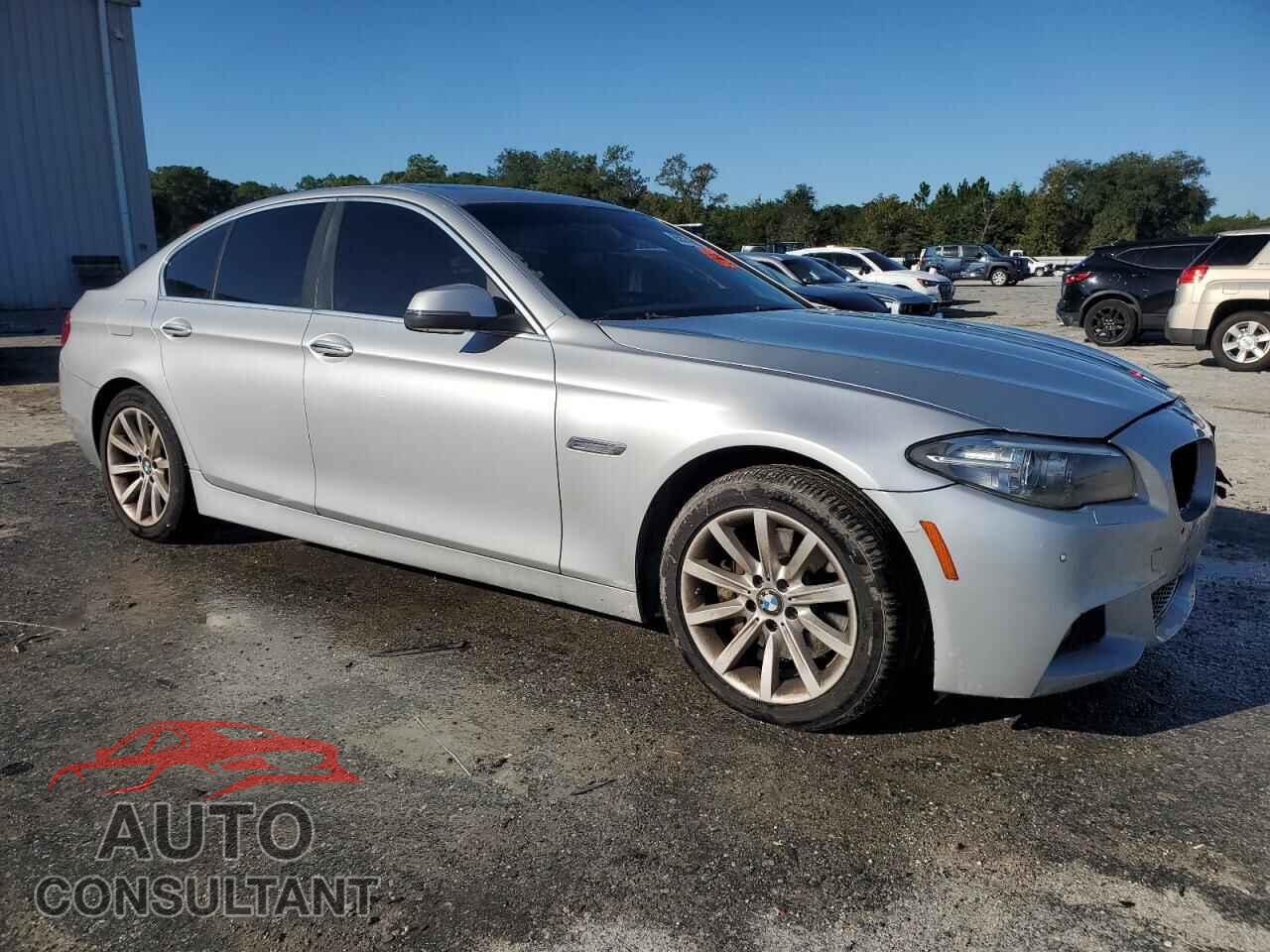 BMW 5 SERIES 2014 - WBA5B1C50ED477070