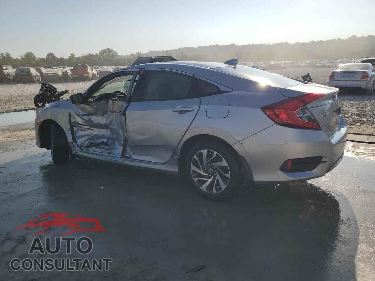 HONDA CIVIC 2017 - 19XFC2F78HE078949