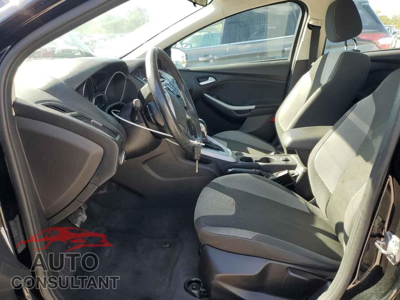 FORD FOCUS 2012 - 1FAHP3F26CL249419