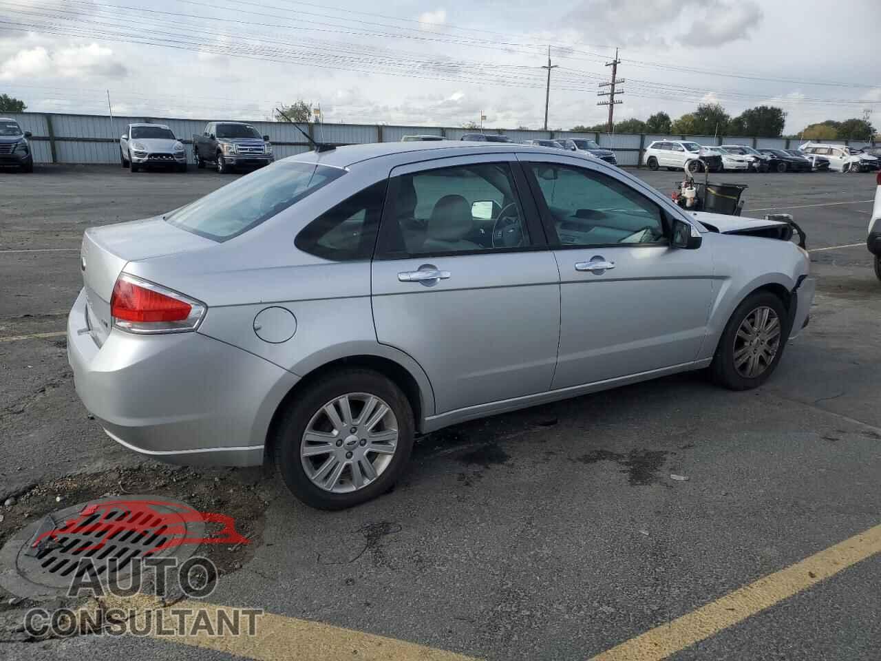 FORD FOCUS 2011 - 1FAHP3HN5BW166309